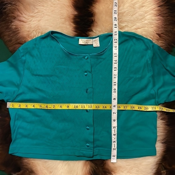 Vintage gold tag Victoria’s Secret button front long sleeve green sweater - Picture 5 of 6